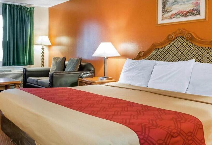 带大床的标准间, Econo Lodge Hobbs