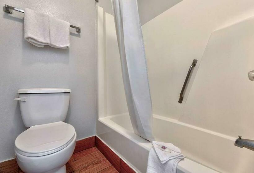 Стандартный Номер Кровать Кинг, Motel 6cookeville, Tn