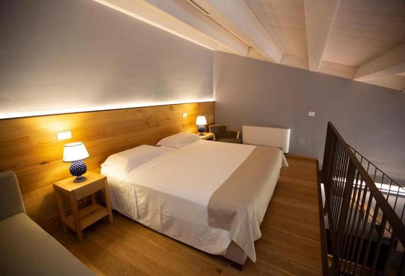 Полулюкс, Ballium Luxury Relais