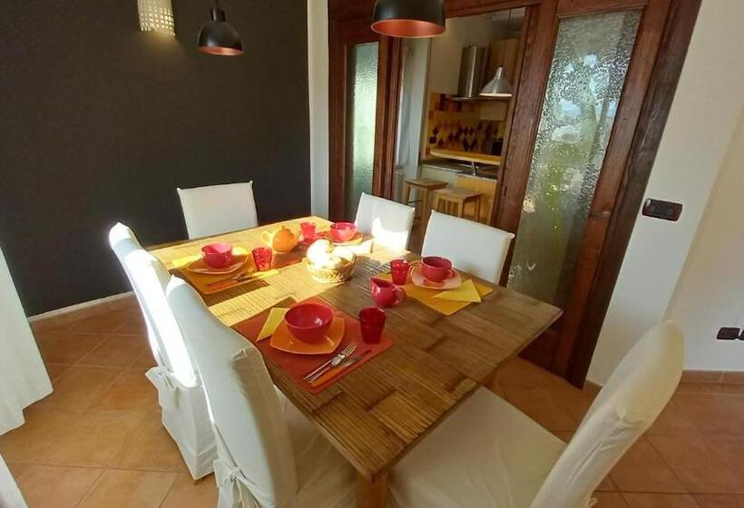 חדר קומפורט לשלושה, Bed And Breakfast Dorgali