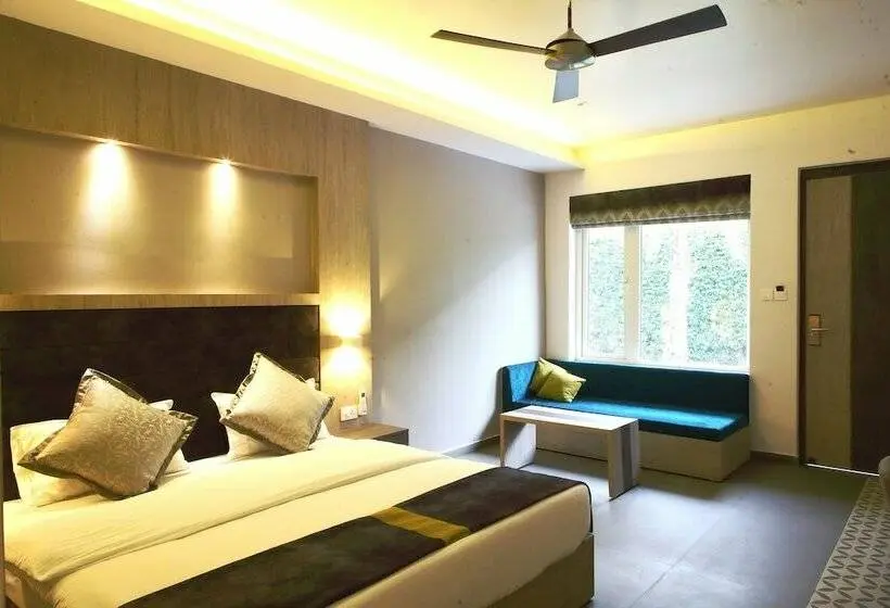 اتاق لوکس, Kingston Resort