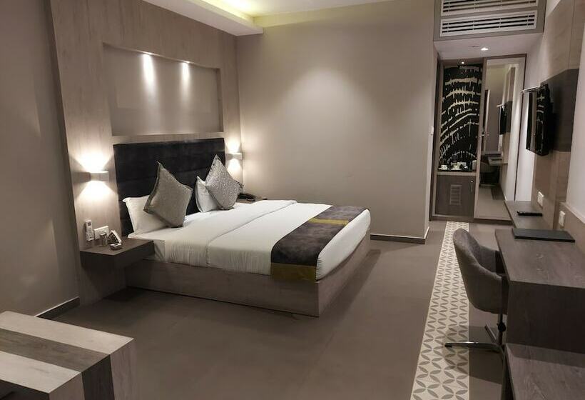 اتاق لوکس, Kingston Resort