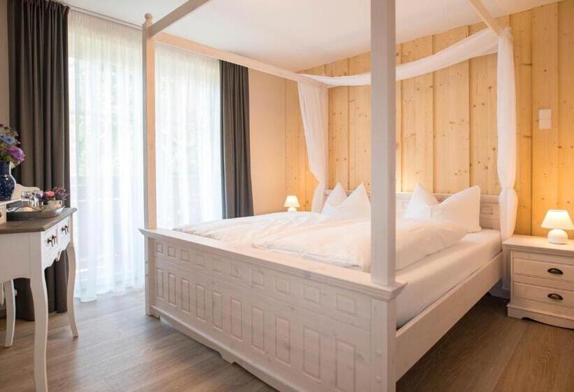 Номер Стандарт с Балконом, Alpenhotel Dahoam