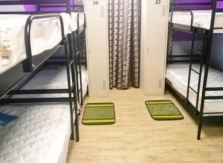 Vuode Makuusalissa, Hostel Meridian