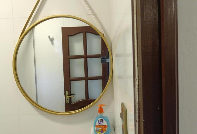 سوییت اجرایی, Hospedaje Ajayu Sucre