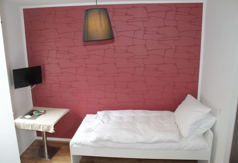 スタンダードシングルルーム, Pension Michelangelo