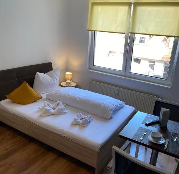 スタンダードルーム, Pension Michelangelo