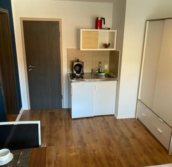 スタンダードルーム, Pension Michelangelo