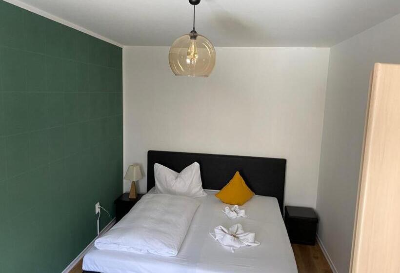 スイート, Pension Michelangelo