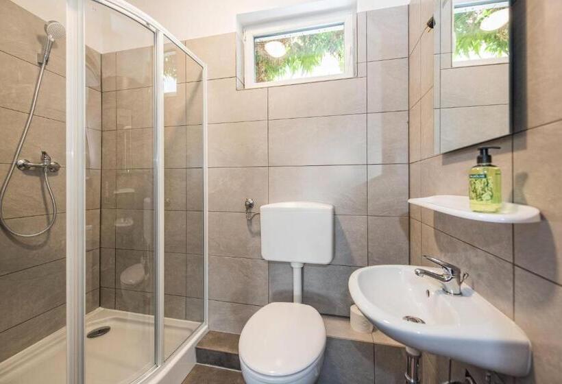 スイート, Pension Michelangelo