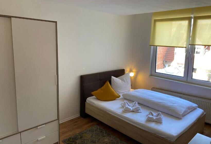 スタンダードルーム, Pension Michelangelo