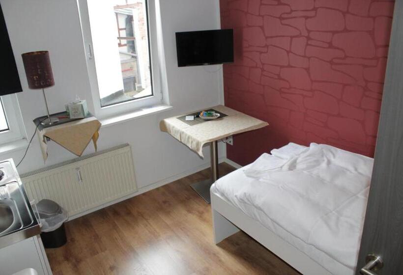 スタンダードシングルルーム, Pension Michelangelo