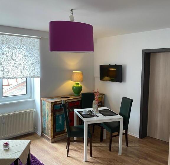 スイート, Pension Michelangelo