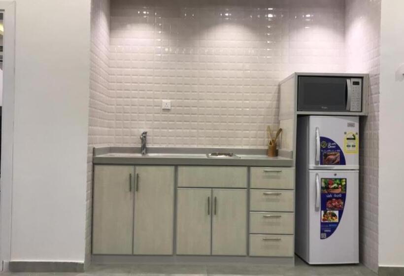 בקתת חדר, Rawaat Ghaym