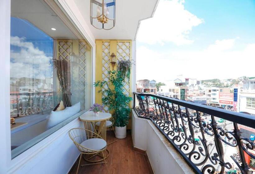 اتاق لوکس با تخت بزرگ, Sweet Lavender Hotel & Spa