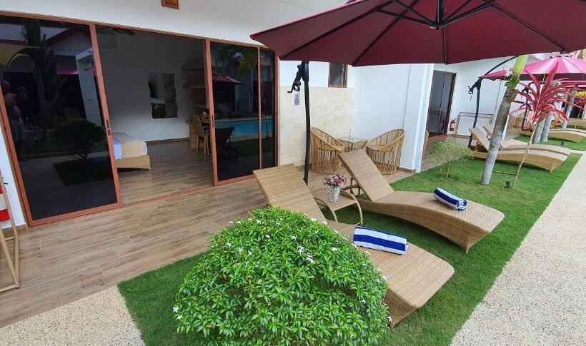 اتاق لوکس با بالکن, Blue Planet Panglao