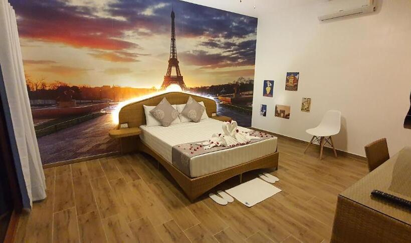 اتاق لوکس با بالکن, Blue Planet Panglao