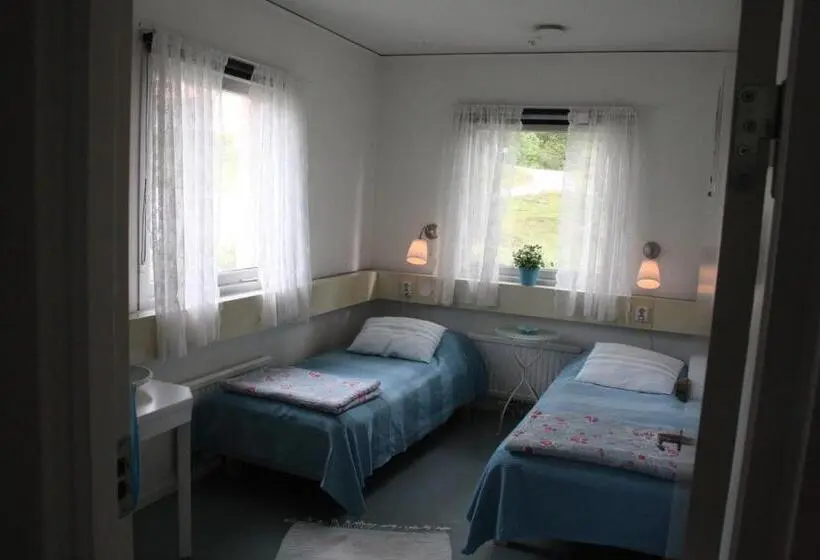 バス共有のスタンダードルーム, Bogesund Slottsvandrarhem