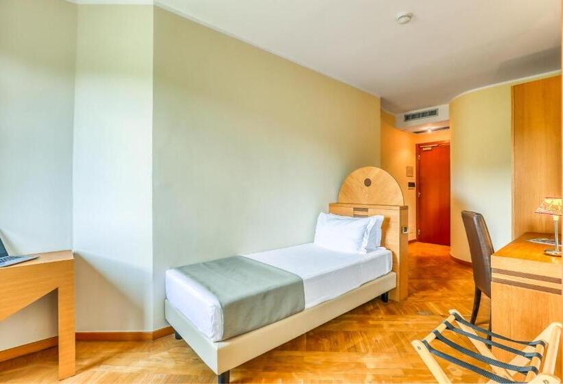 Chambre Standard Individuelle, Penthouse