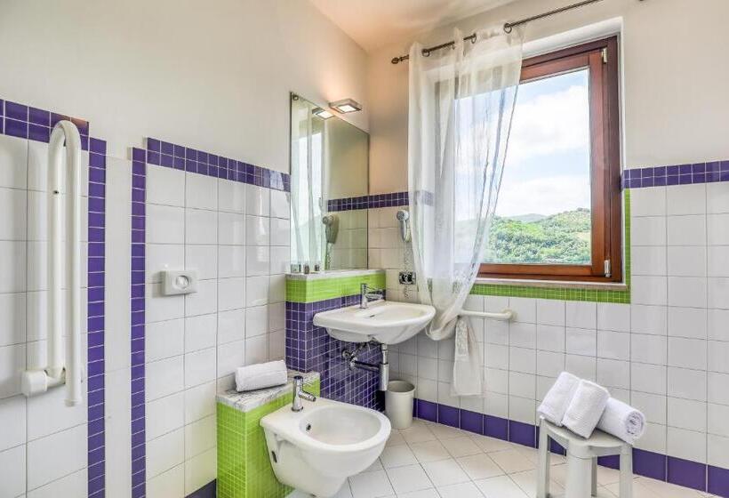 Chambre Standard Individuelle, Penthouse