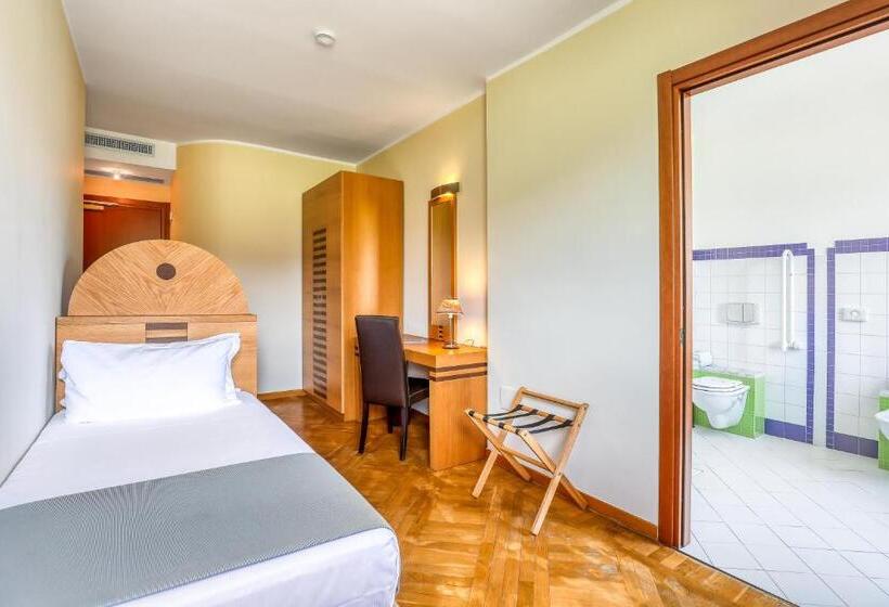 Chambre Standard Individuelle, Penthouse