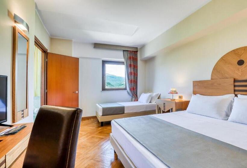 اتاق سوپریور سه تخته, Penthouse