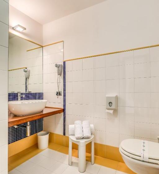 Chambre Standard, Penthouse