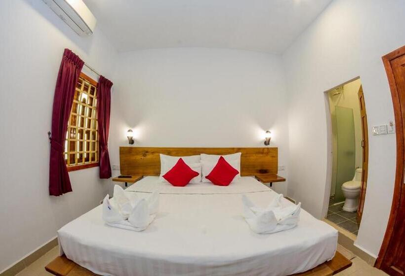 חדר דלוקס עם מרפסת, Poolside Villa