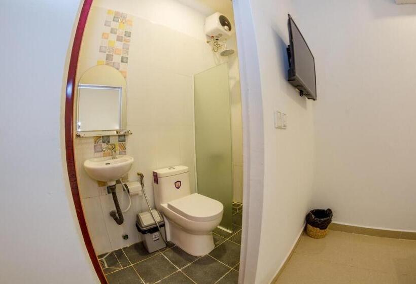 חדר דלוקס עם מרפסת, Poolside Villa