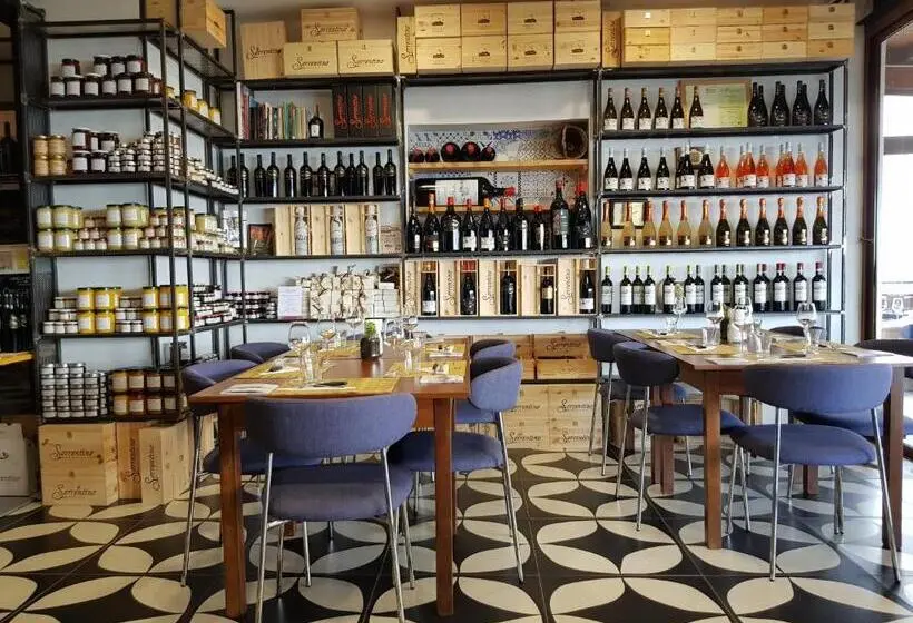 デラックスルーム, Vesuvio Inn Bed & Wine Experience
