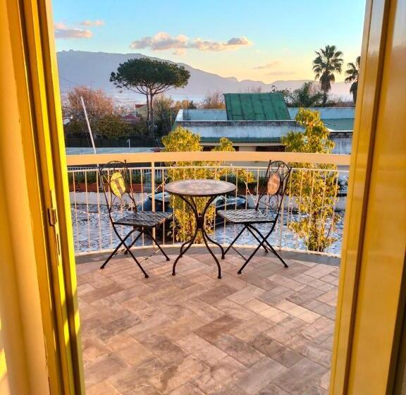 סוויטת ג'וניור דלוקס, Vesuvio Inn Bed & Wine Experience