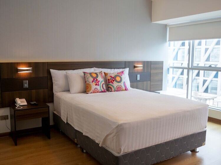 주니어 스위트, Britania Crystal Collection