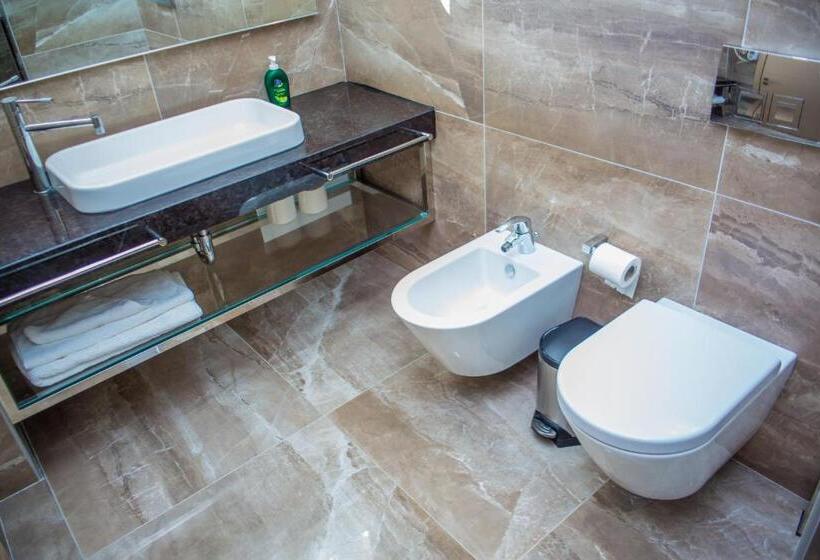 חדר דלוקס לארבעה, Vila Koral