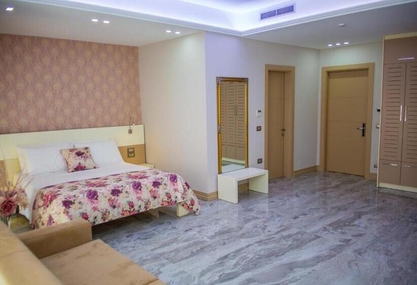 סוויטת ג'וניור דלוקס, Vila Koral