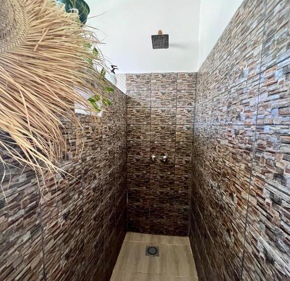 اتاق استاندارد, Gadea Boutique Hotel& Gadea Garden Italian Restaurant