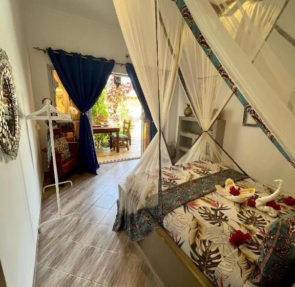 شقة غرفة واحدة مطلة على حمام السباحة, Gadea Boutique Hotel& Gadea Garden Italian Restaurant