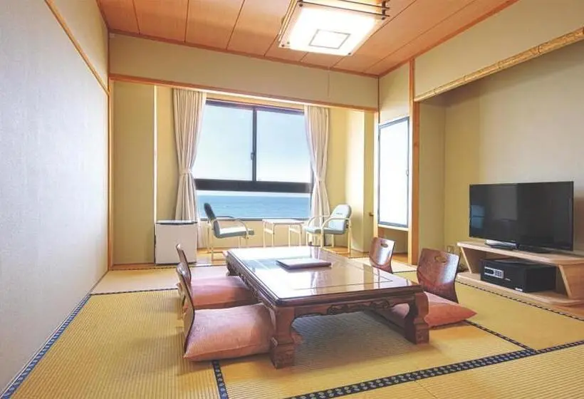 スタンダード4人部屋, Oarai Hotel Annex Gyoraian