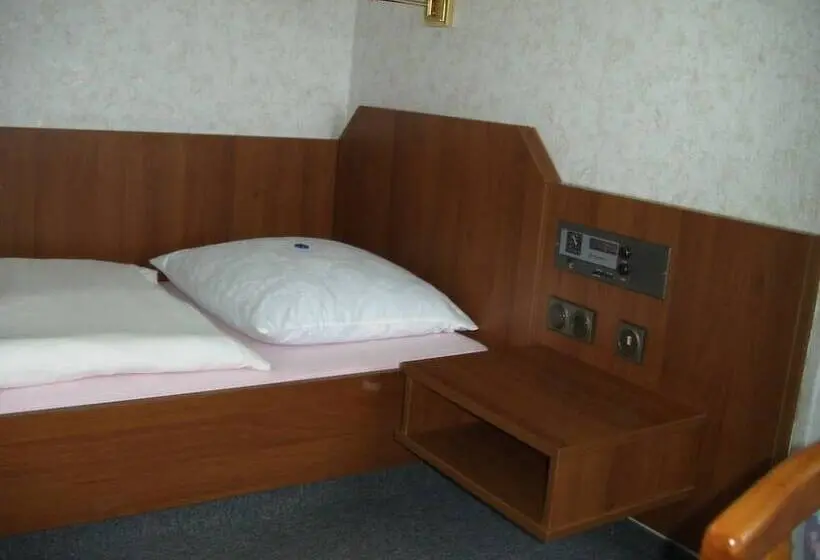 スタンダードシングルルーム, Landgasthof & Hotel Waldow
