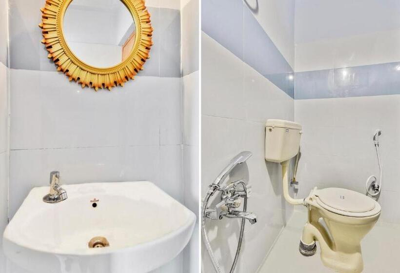 חדר סטנדרט יחיד, Spot On Gayatri Comforts