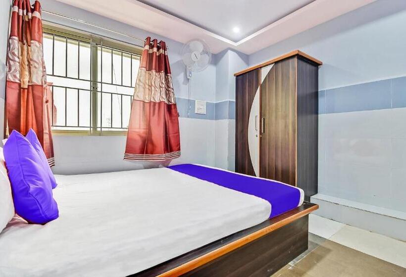 חדר סטנדרט יחיד, Spot On Gayatri Comforts