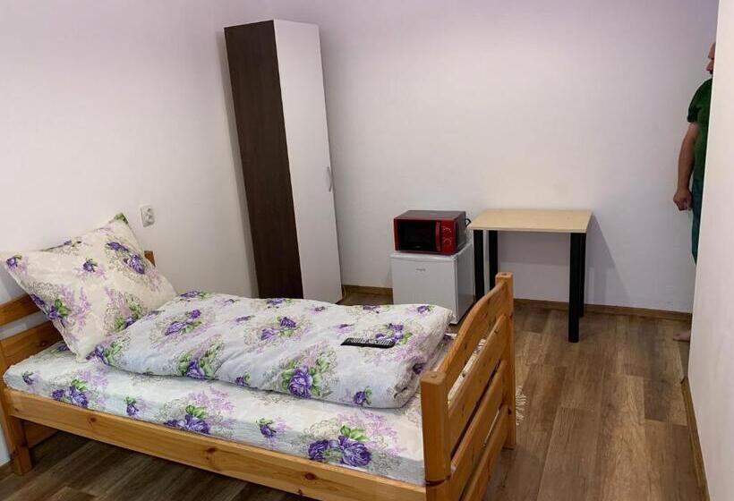 غرفة قياسية, Pensiunea Casa Maria