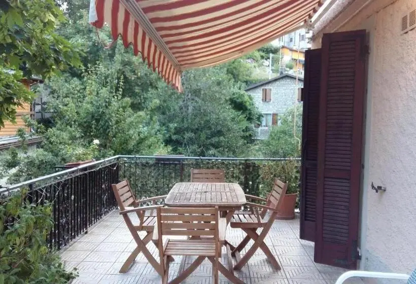 テラス付きシングルルーム, Bologna
