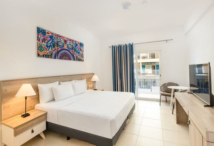 Номер Стандарт Вид на Море, Decameron La Marina Guayabitos, Ramada All Inclusive Resort