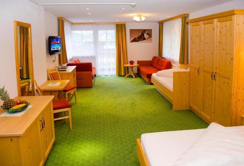 اتاق استاندارد سه نفره, Garni Alpenblick