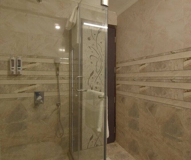 اتاق لوکس, The Royal Castle , Dharamshala