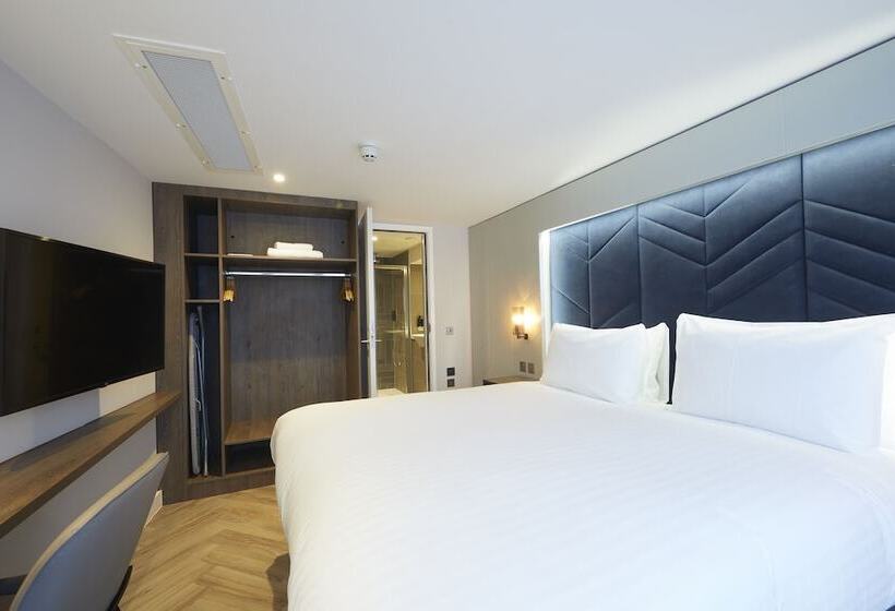 スタンダードスタジオ, Roomzzz York City