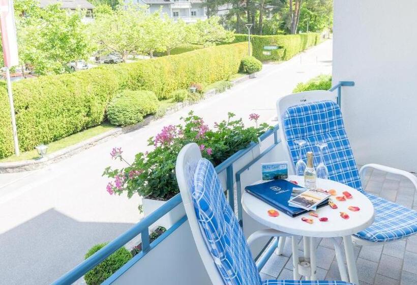 اتاق استاندارد یک تخته با بالکن, Aparthotel Klopeinersee