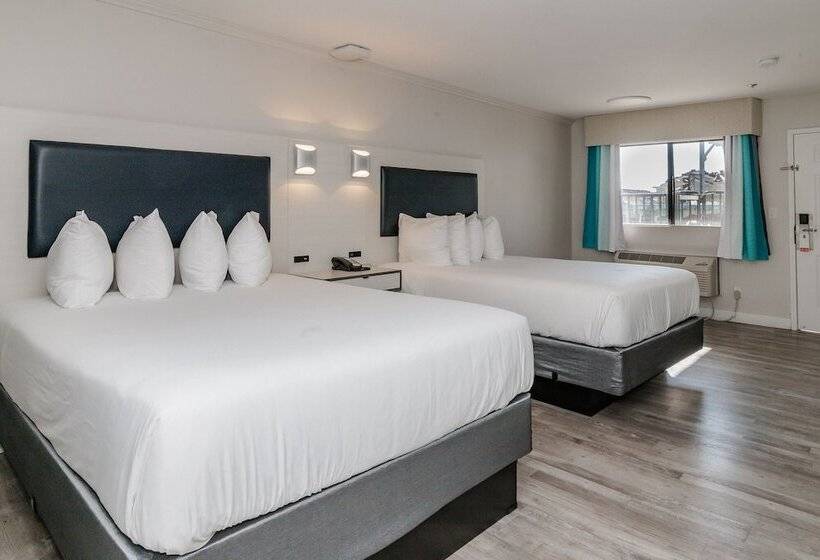 Номер Стандарт 2 Двуспальные Кровати, Art Hotel Laguna Beach
