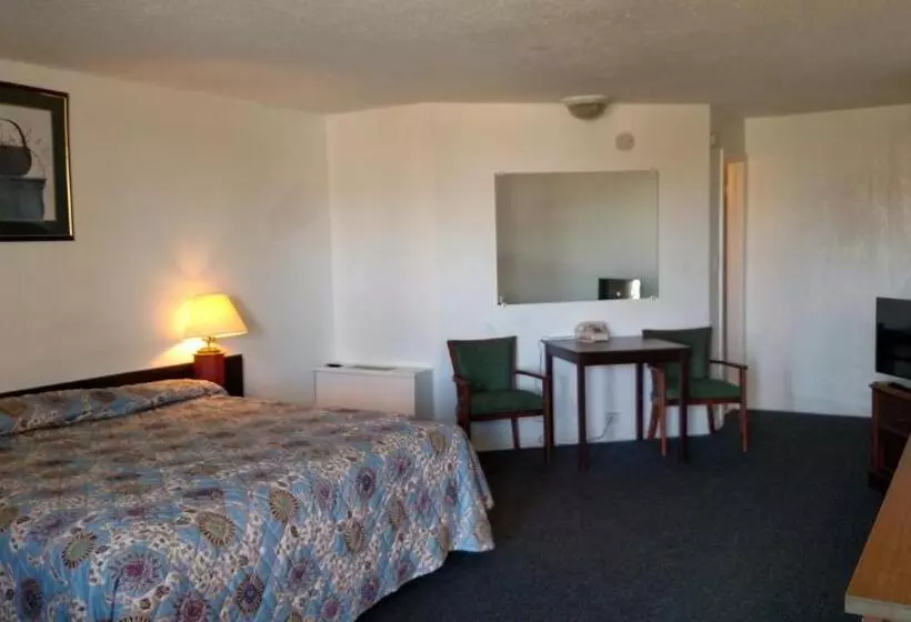 キングサイズベッドのスタンダードルーム, Essex House Motel