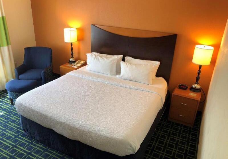 غرفة قياسية سرير كينج, Country Inn & Suites By Radisson, Fayetteville I95, Nc
